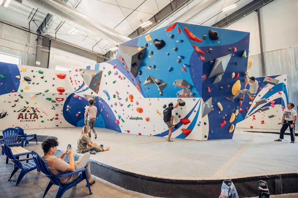 Alta Climbing & Fitness: The Ultimate Destination for Rock Climbing in Arizona